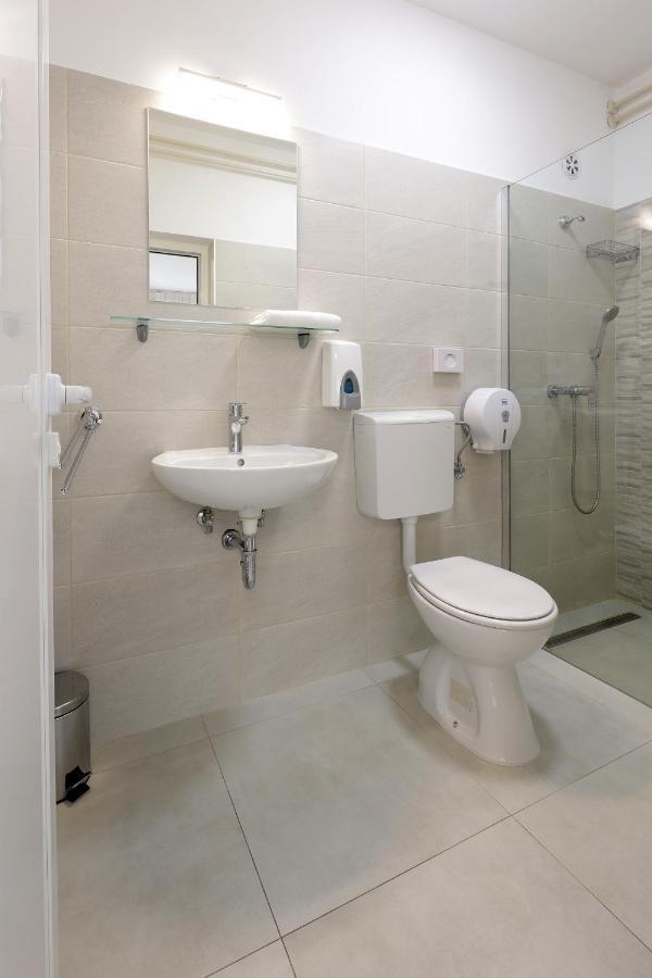 Rijeka Budget Rooms Exterior photo
